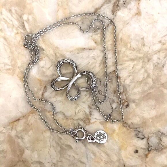 925 Sterling Silver Butterfly Pendant Necklace - Picture 1 of 4
